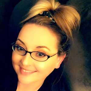 Meet your Posher, Tara